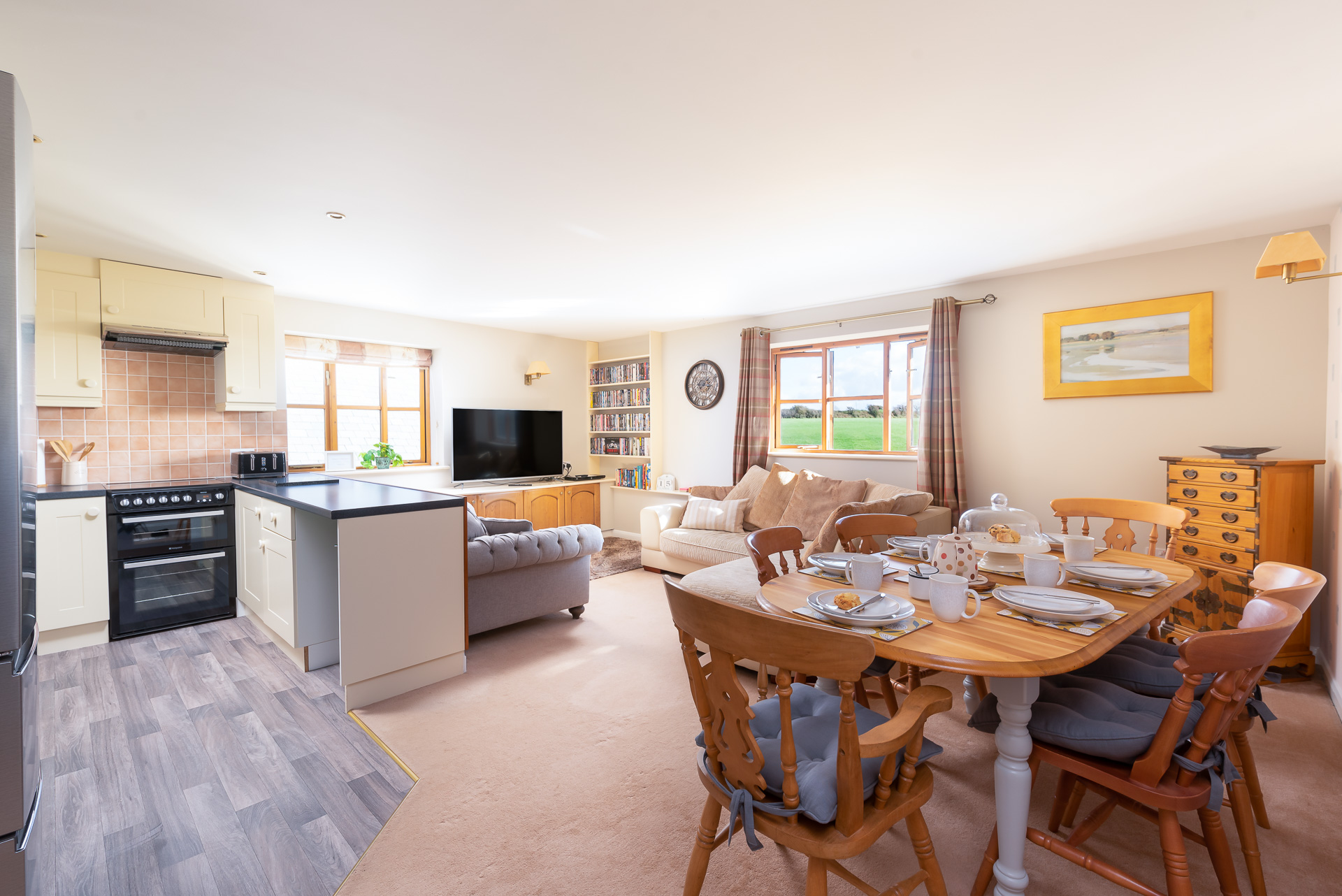 The Tallet Living Dining area
